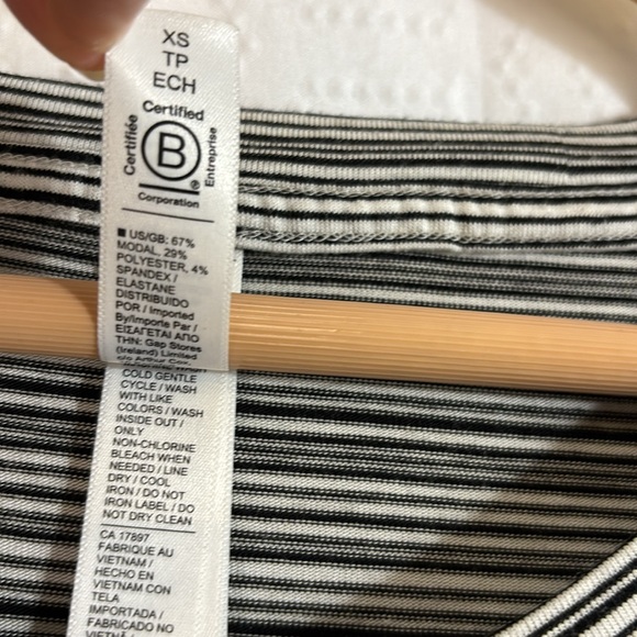 ATHLETA Cloud Light Stratus Long Sleeve Shirt Size Xs - Picture 6 of 7